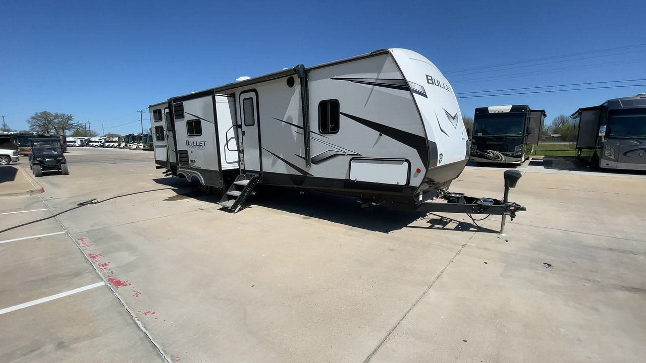 2021 KEYSTONE BULLET 330BHS