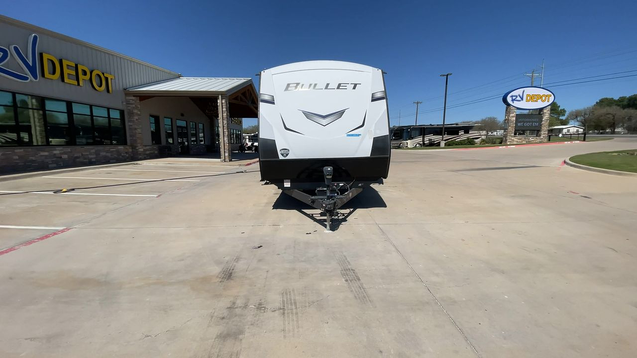 2021 KEYSTONE BULLET 330BHS