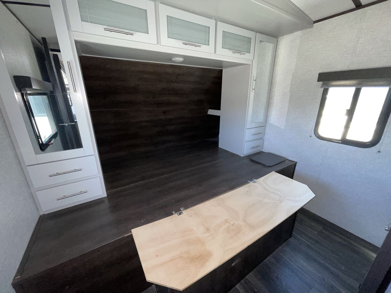 2021 KEYSTONE BULLET 330BHS