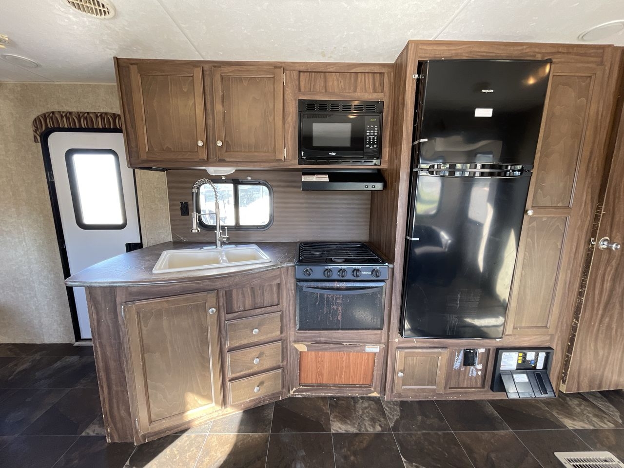 2015 K-Z SPORTSMEN 302BH