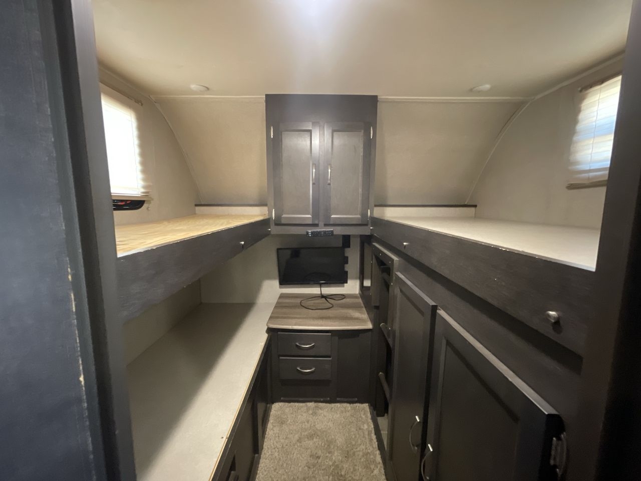 2018 FOREST RIVER PUMA 32FBIS