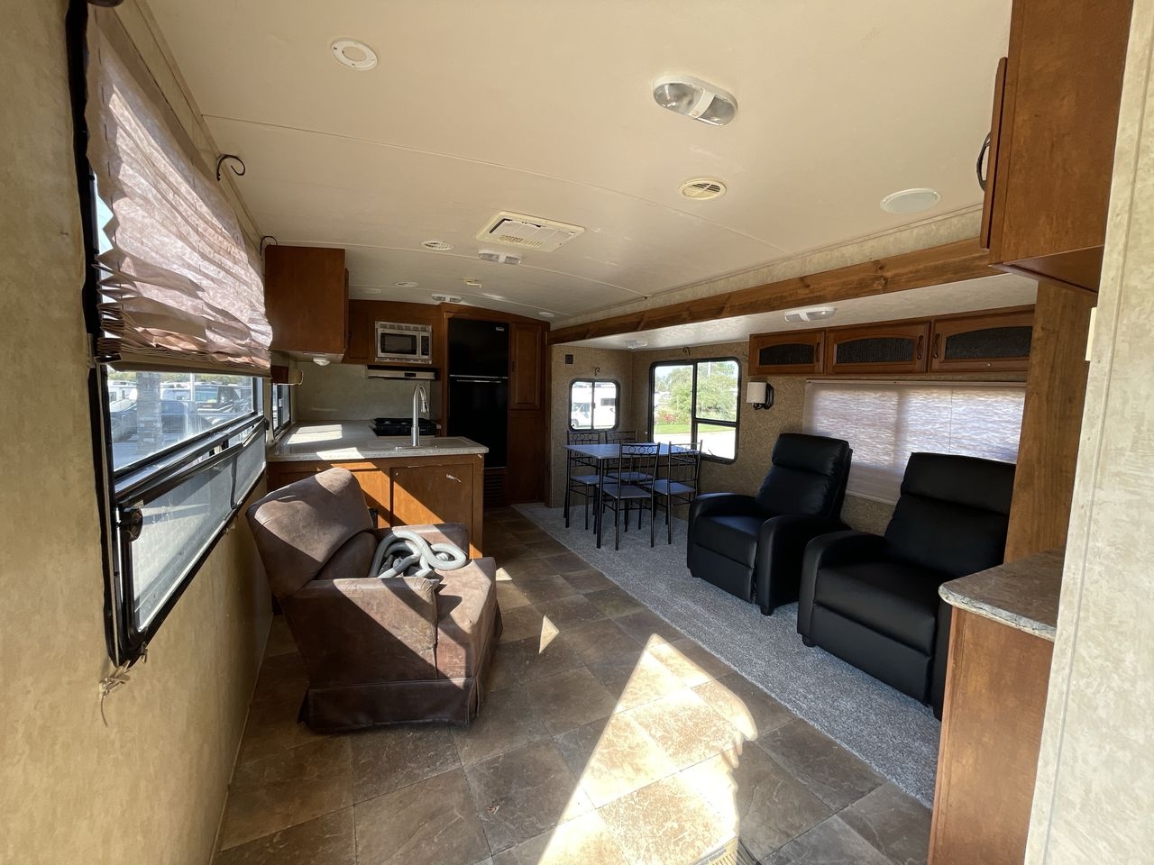 2013 HEMISPHERE 282RK