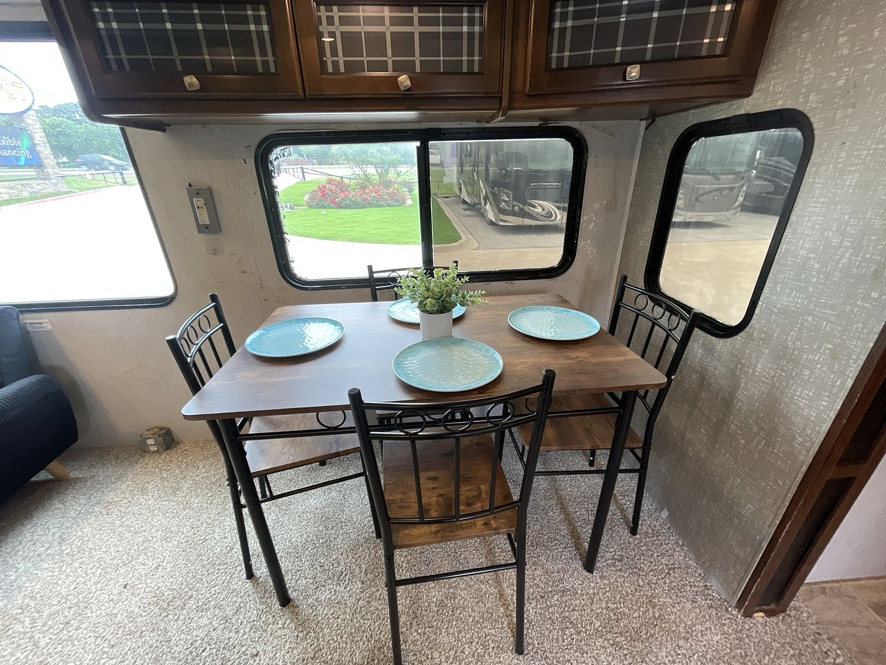 2019 WILDERNESS 3350DS