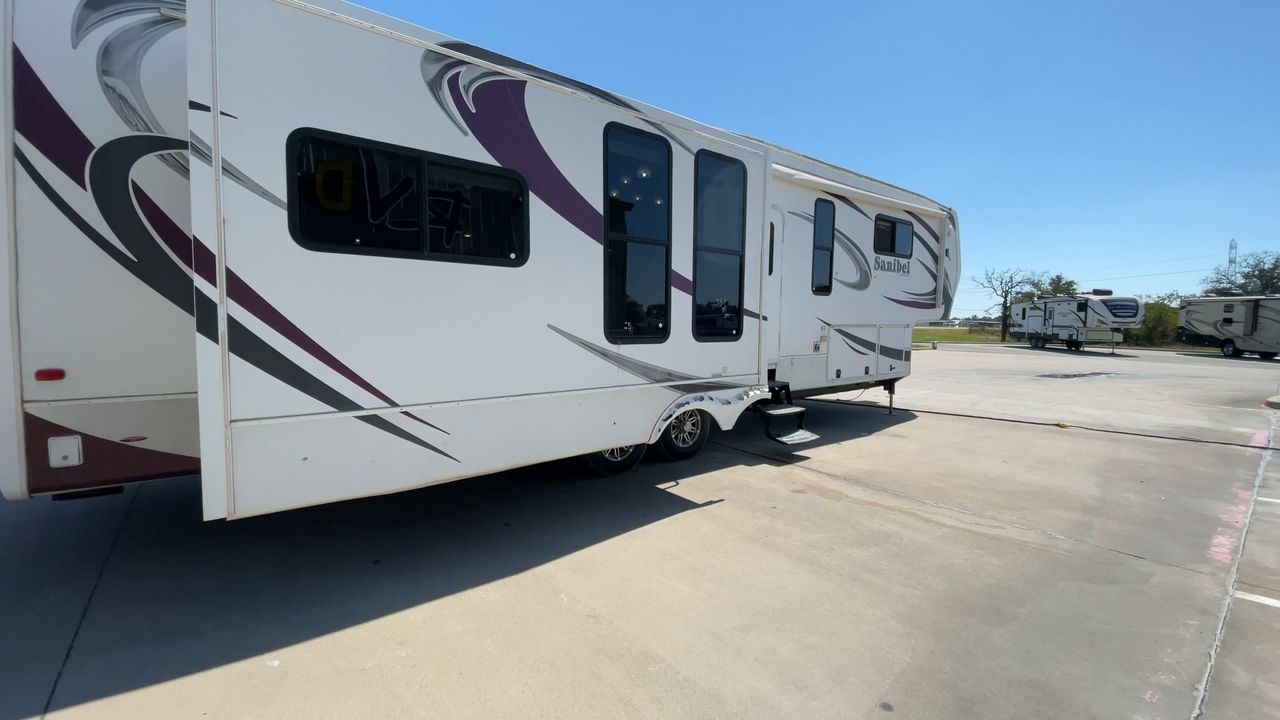 2013 FOREST RIVER SANIBEL 3400