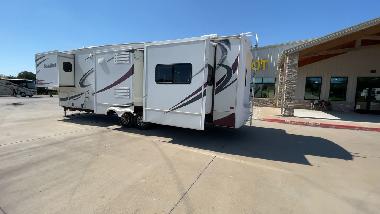 2013 FOREST RIVER SANIBEL 3400