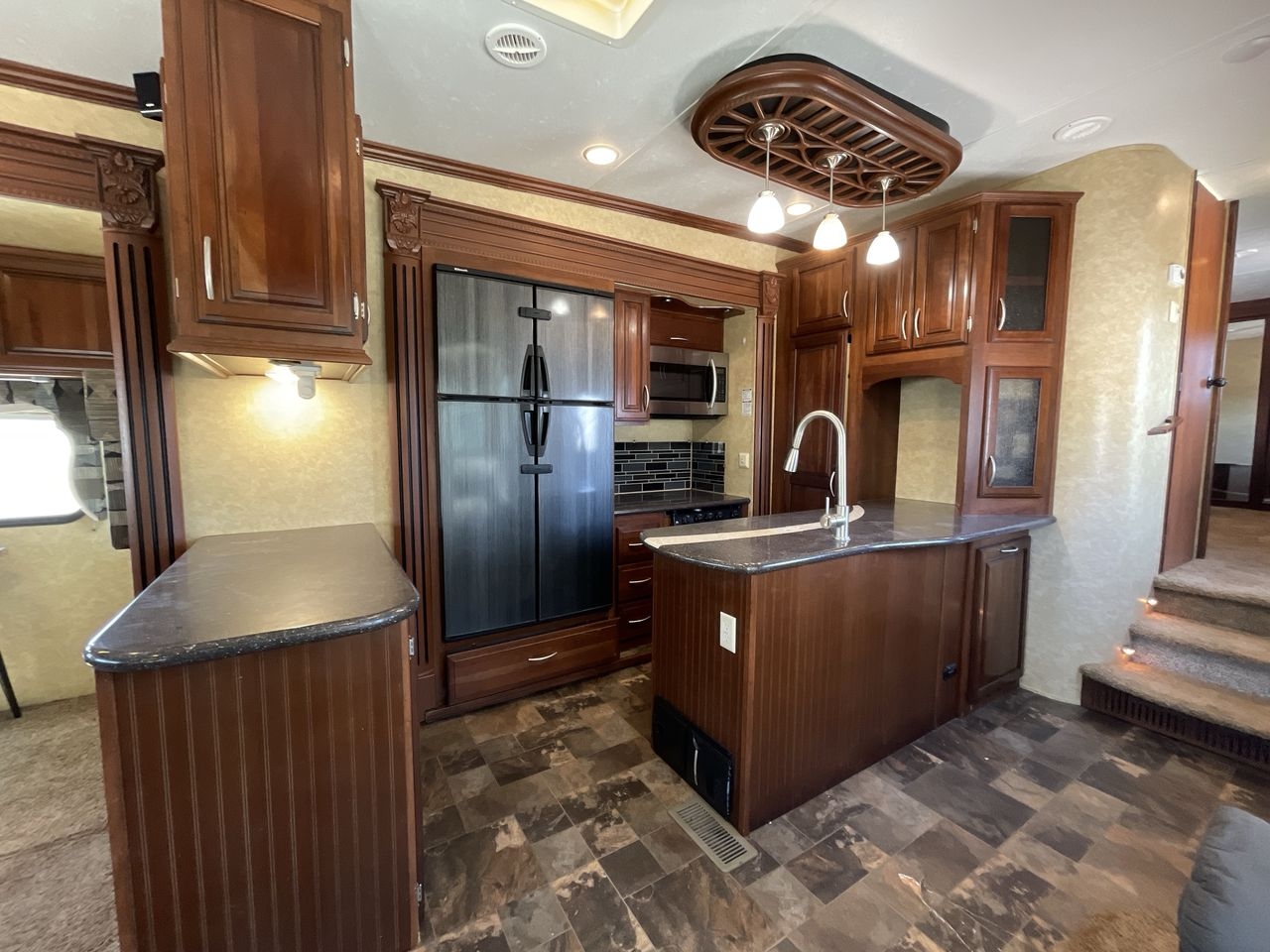 2013 FOREST RIVER SANIBEL 3400
