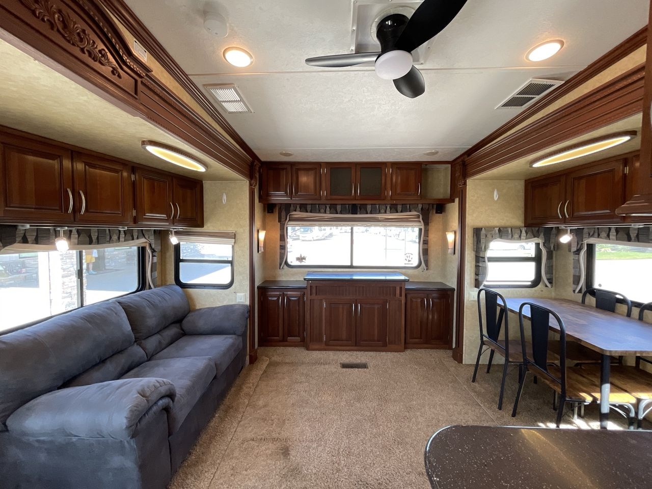 2013 FOREST RIVER SANIBEL 3400