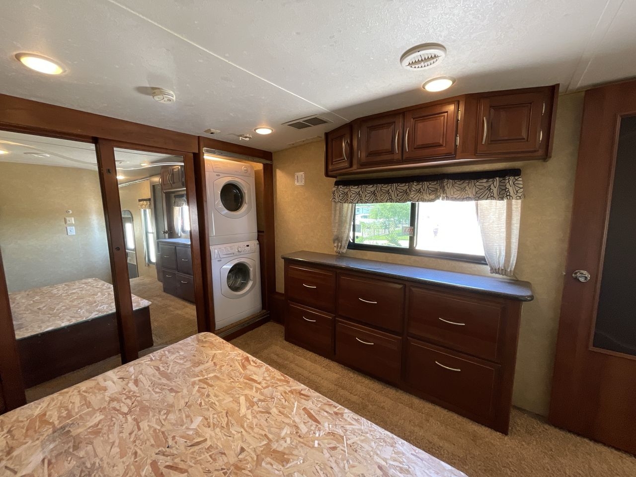 2013 FOREST RIVER SANIBEL 3400