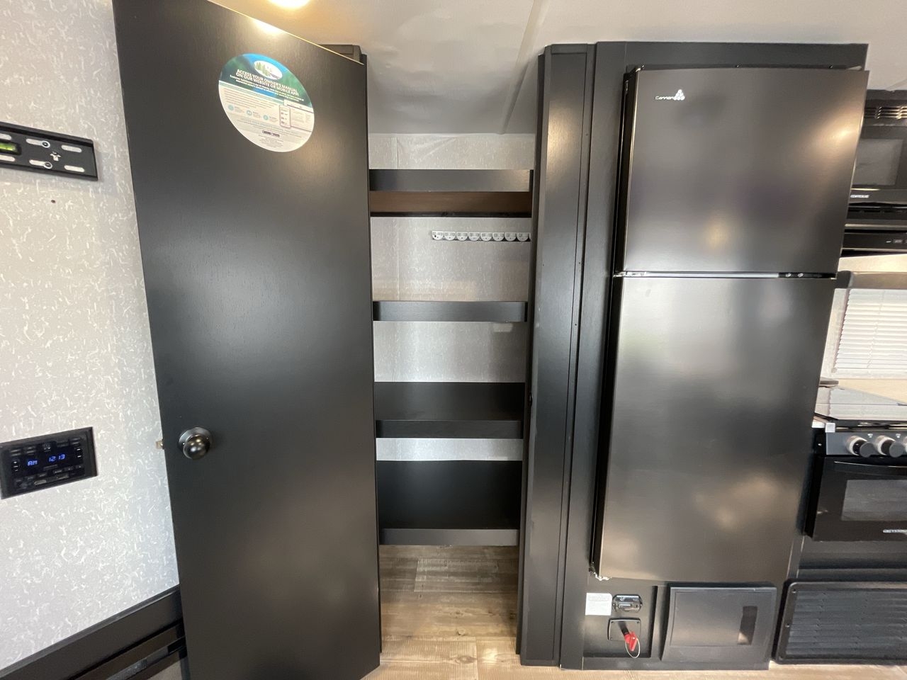 2022 FOREST RIVER CHEROKEE 264DBH