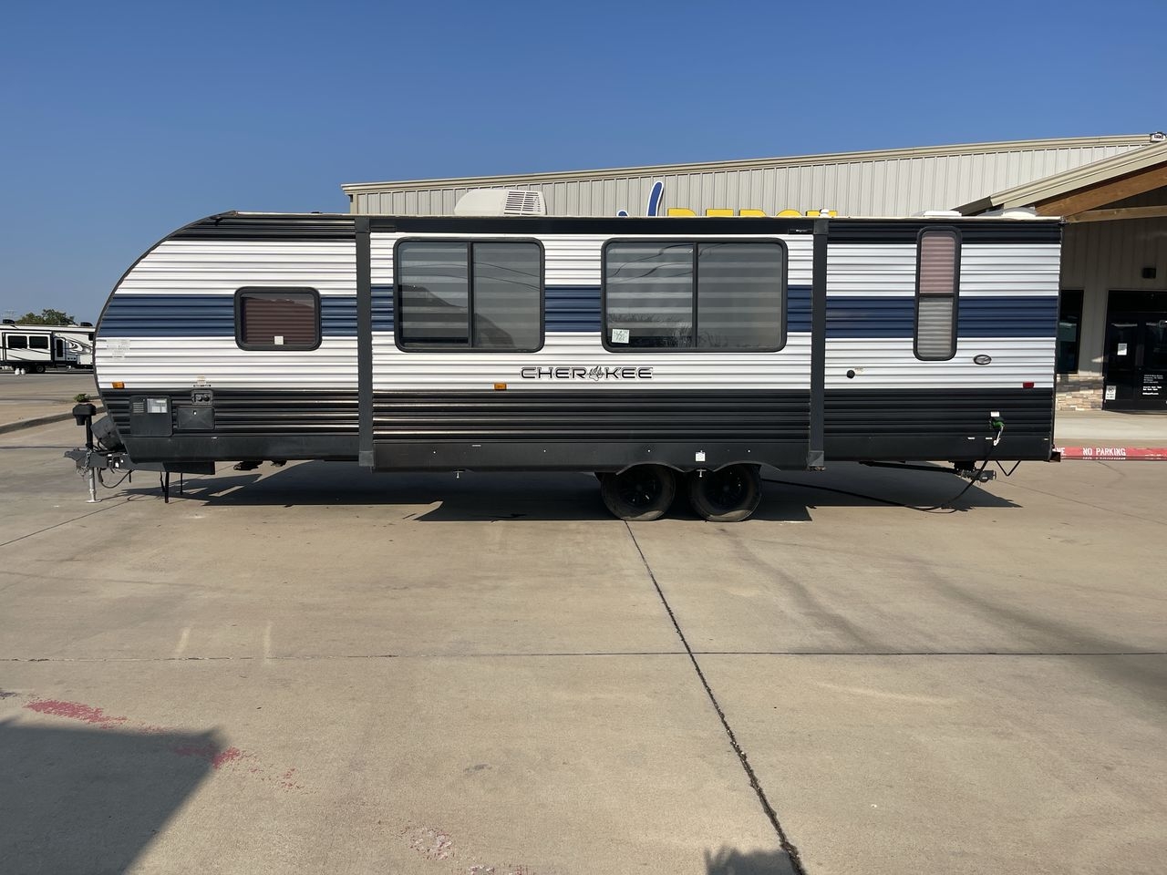 2022 FOREST RIVER CHEROKEE 264DBH