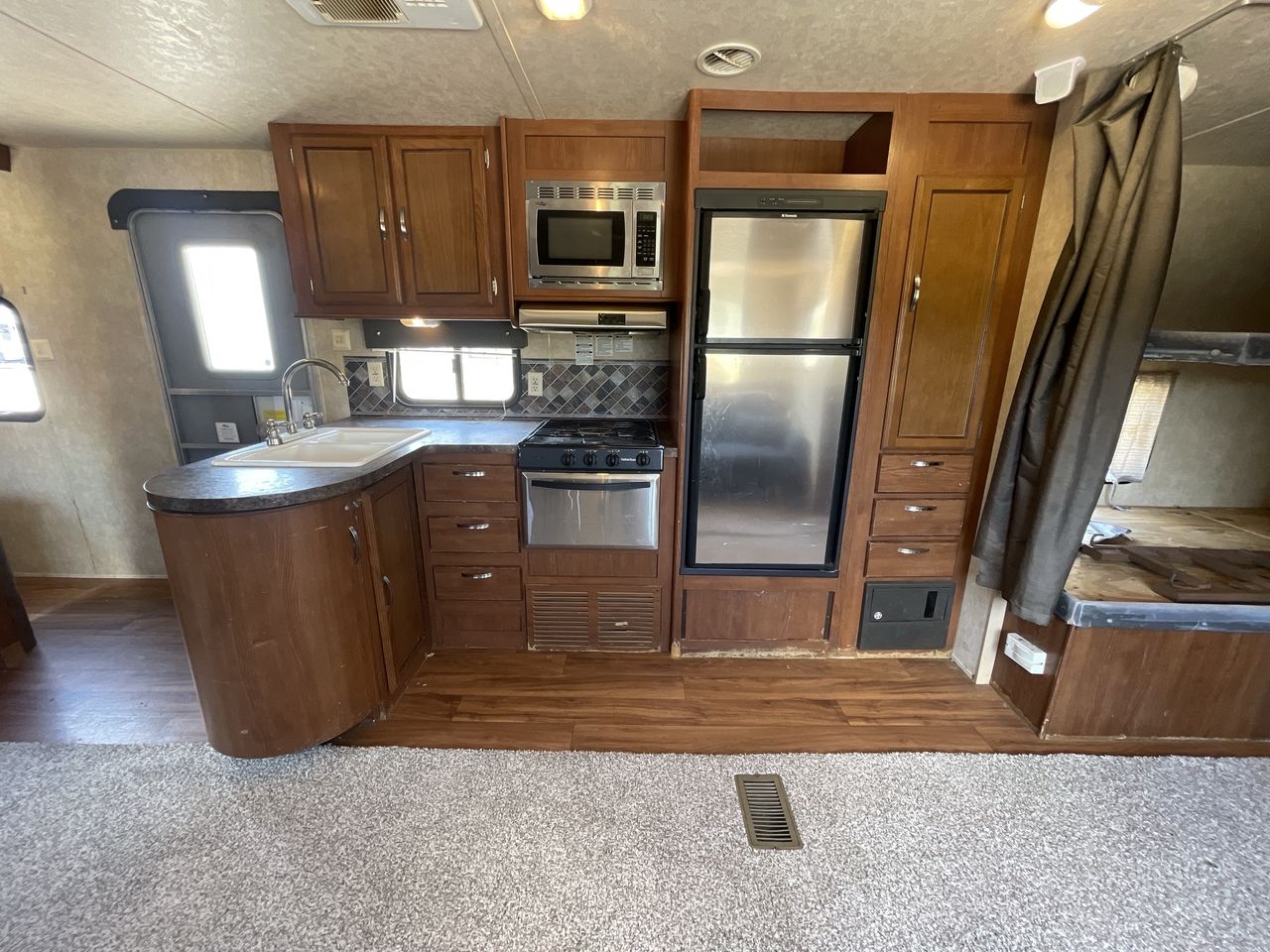 2014 FOREST RIVER WILDWOOD 28DBUD