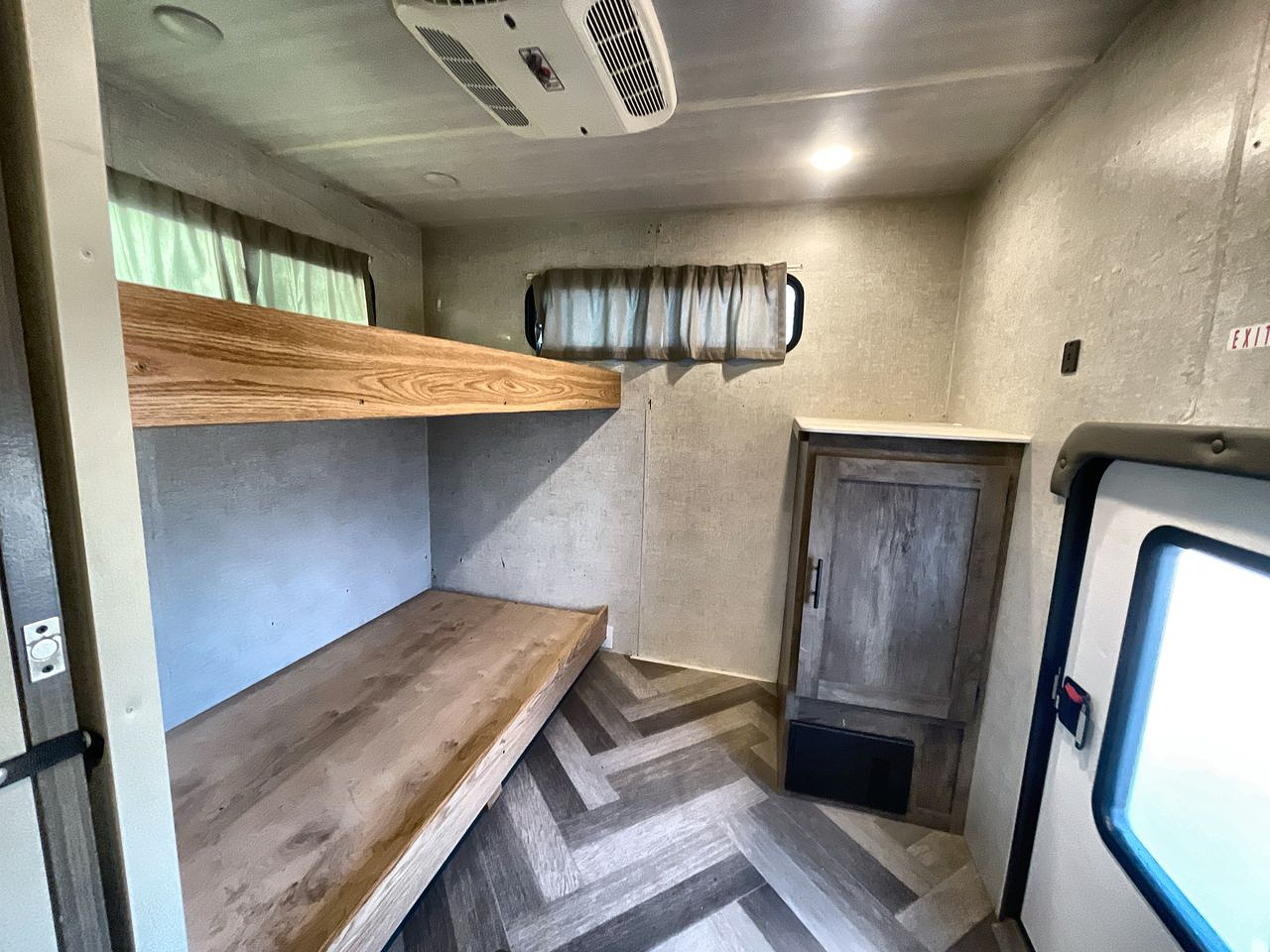 2020 FOREST RIVER WILDWOOD 29VBUD