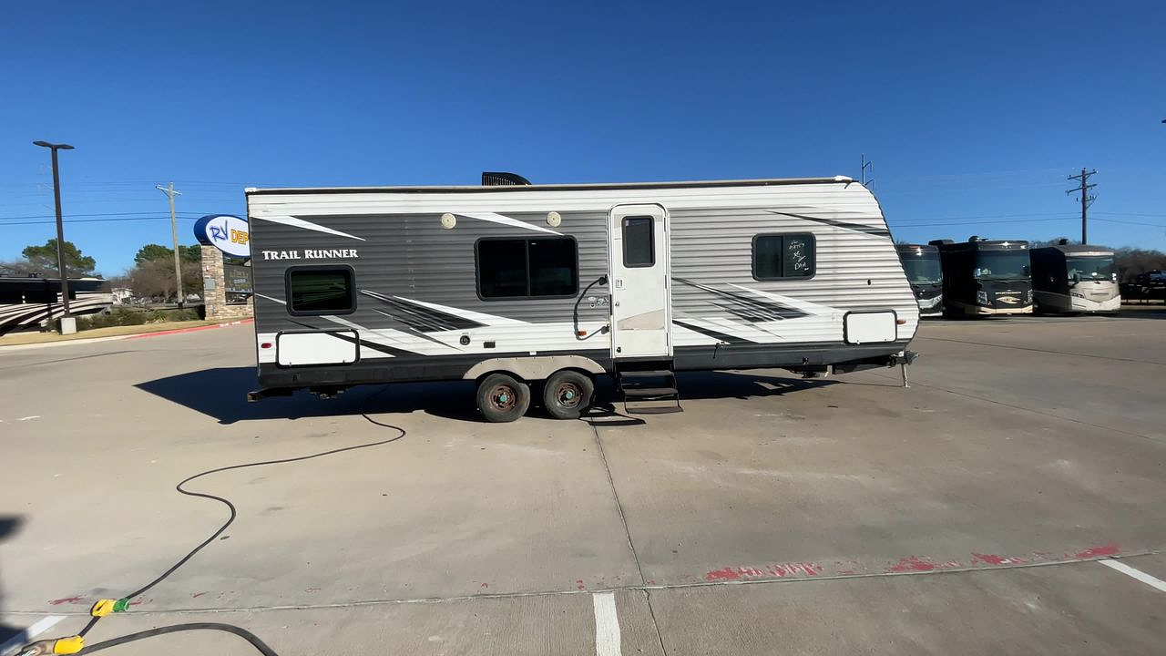 2021 HEARTLAND TRAIL RUNNER 261JM