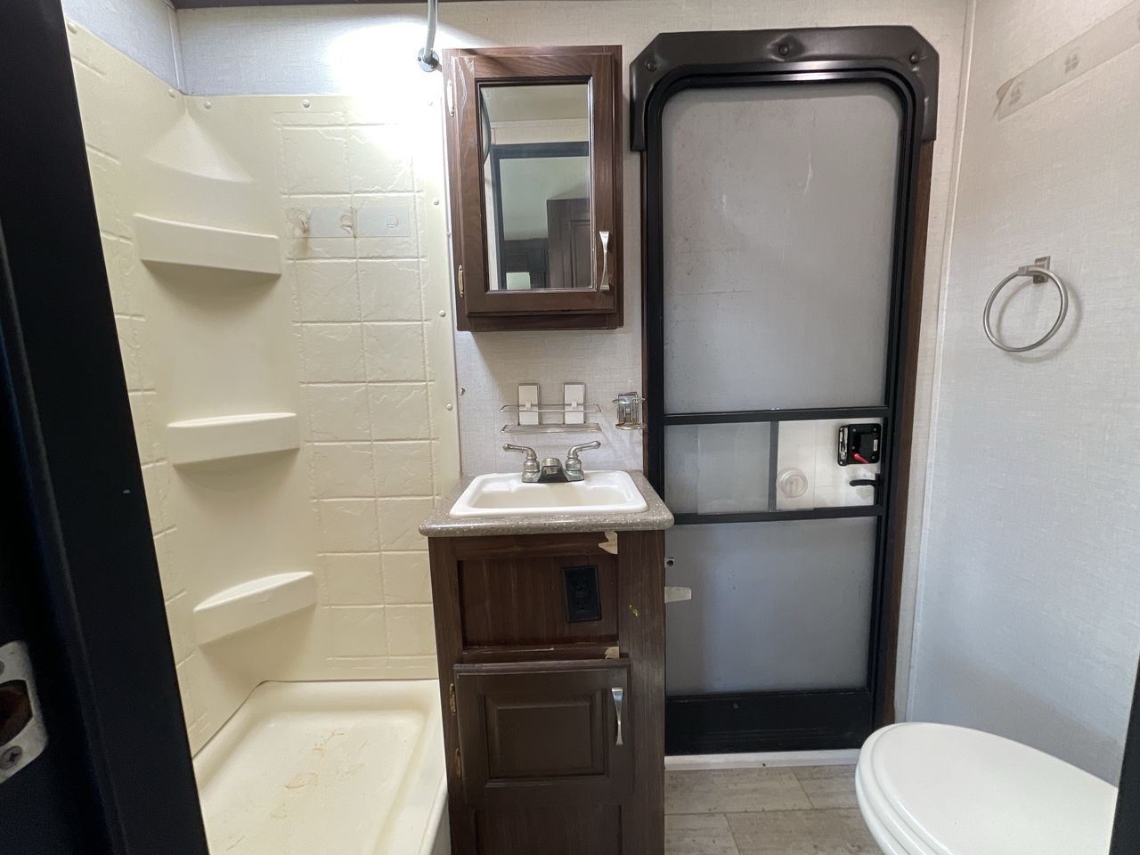 2018 SOLAIRE 317BHSK