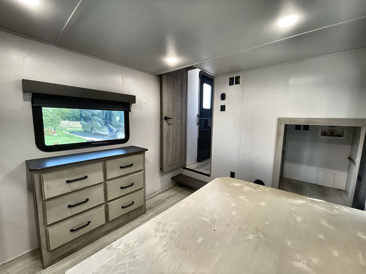 2024 KEYSTONE MONTANA 377FL
