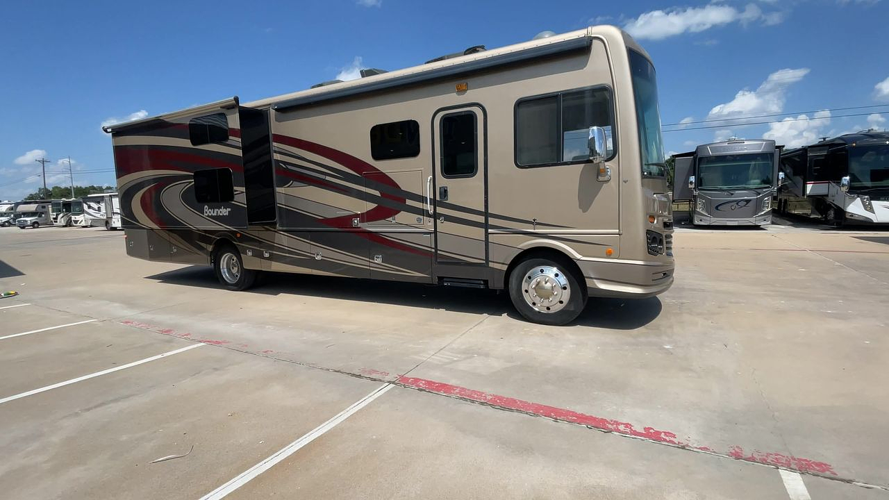 2018 FLEETWOOD BOUNDER 36H
