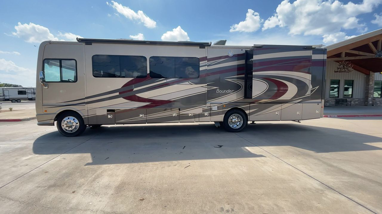 2018 FLEETWOOD BOUNDER 36H