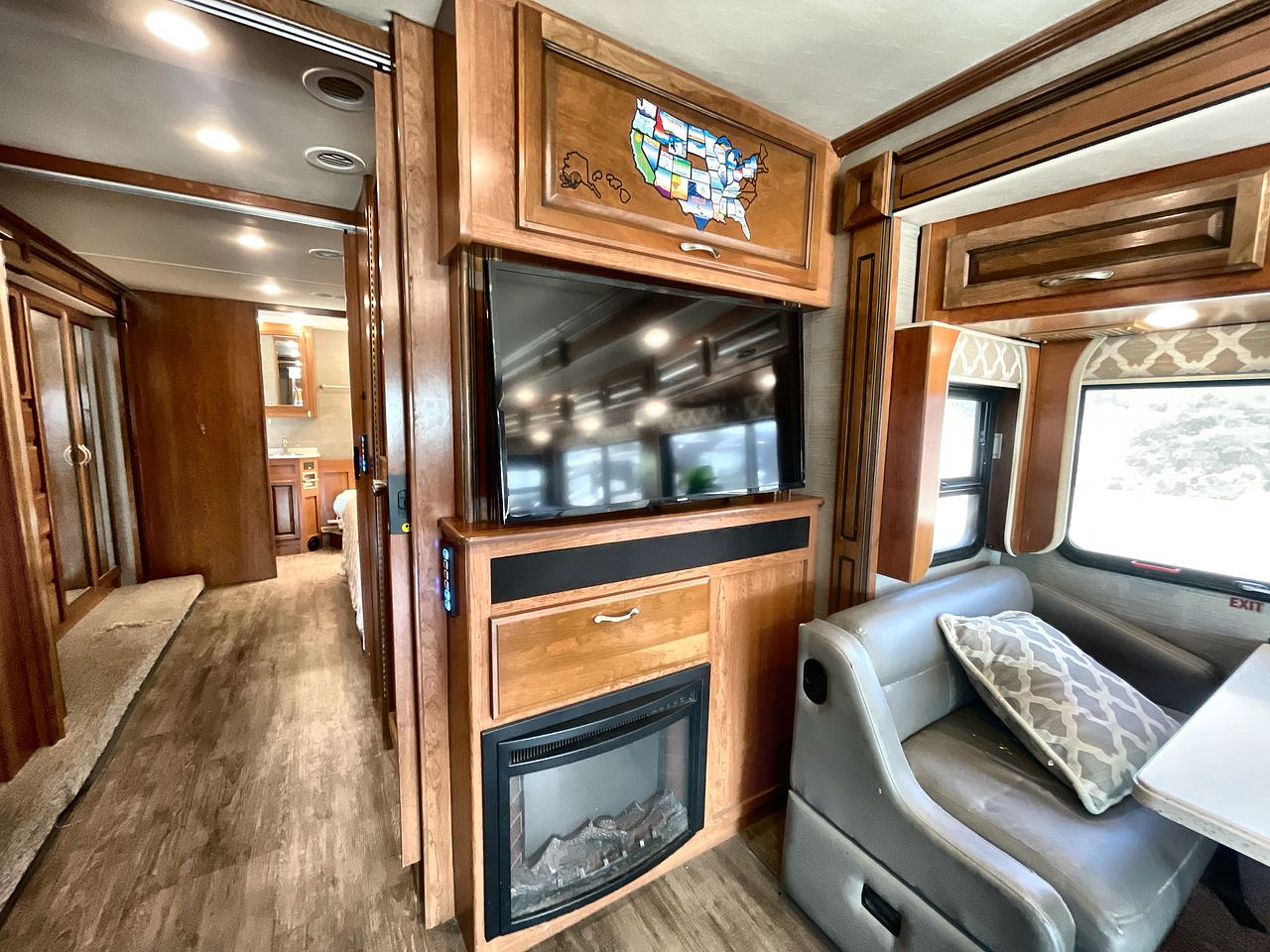 2018 FLEETWOOD BOUNDER 36H