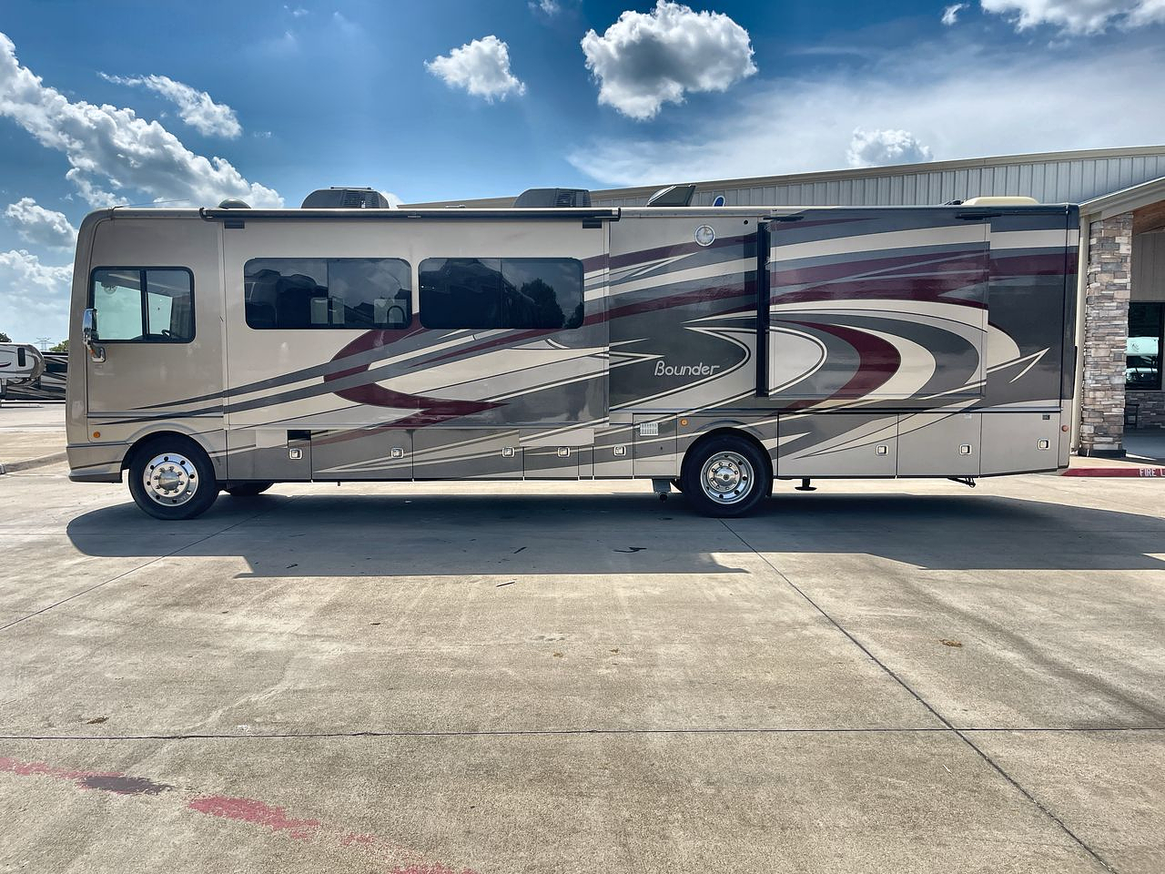 2018 FLEETWOOD BOUNDER 36H