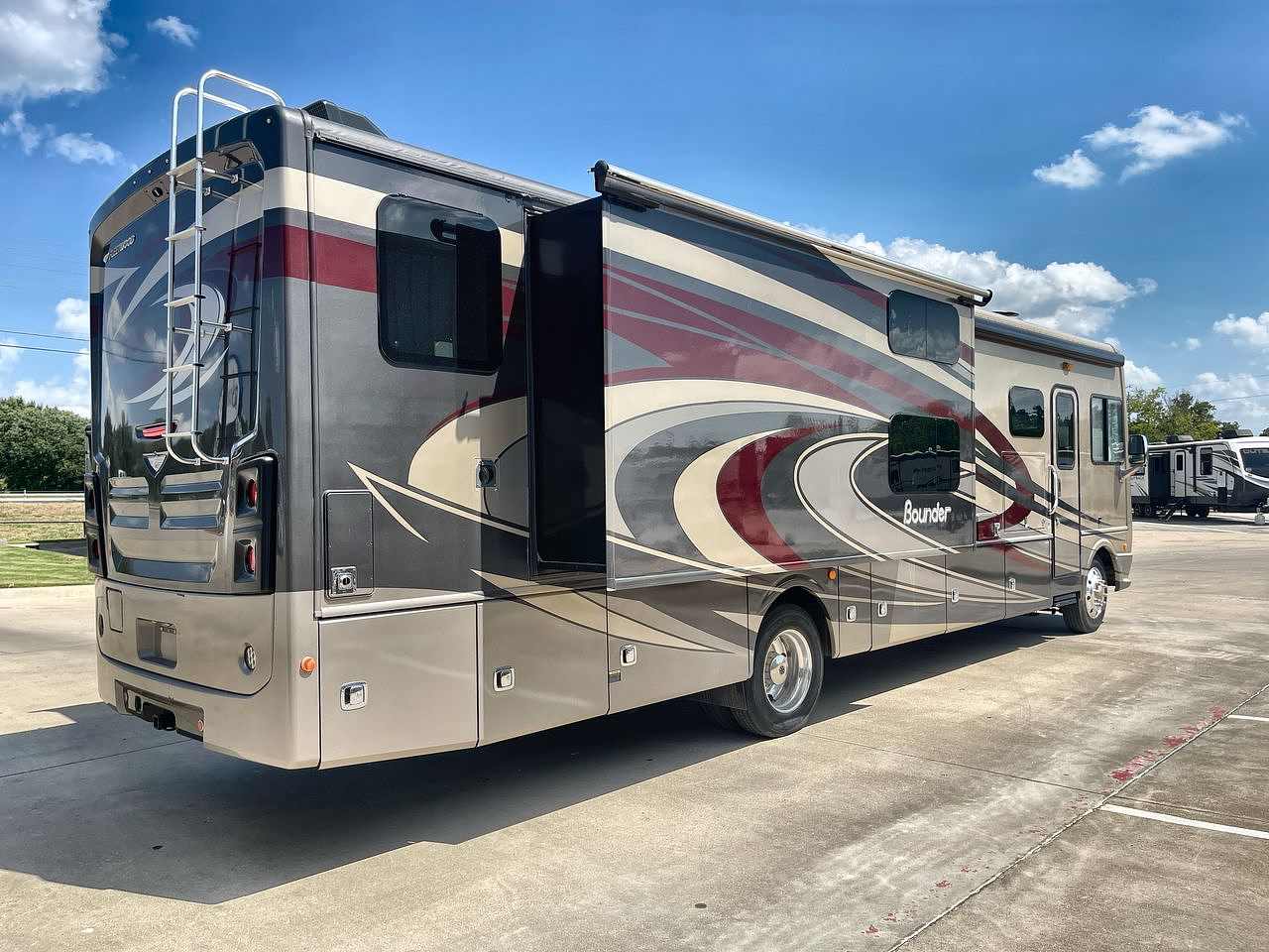 2018 FLEETWOOD BOUNDER 36H