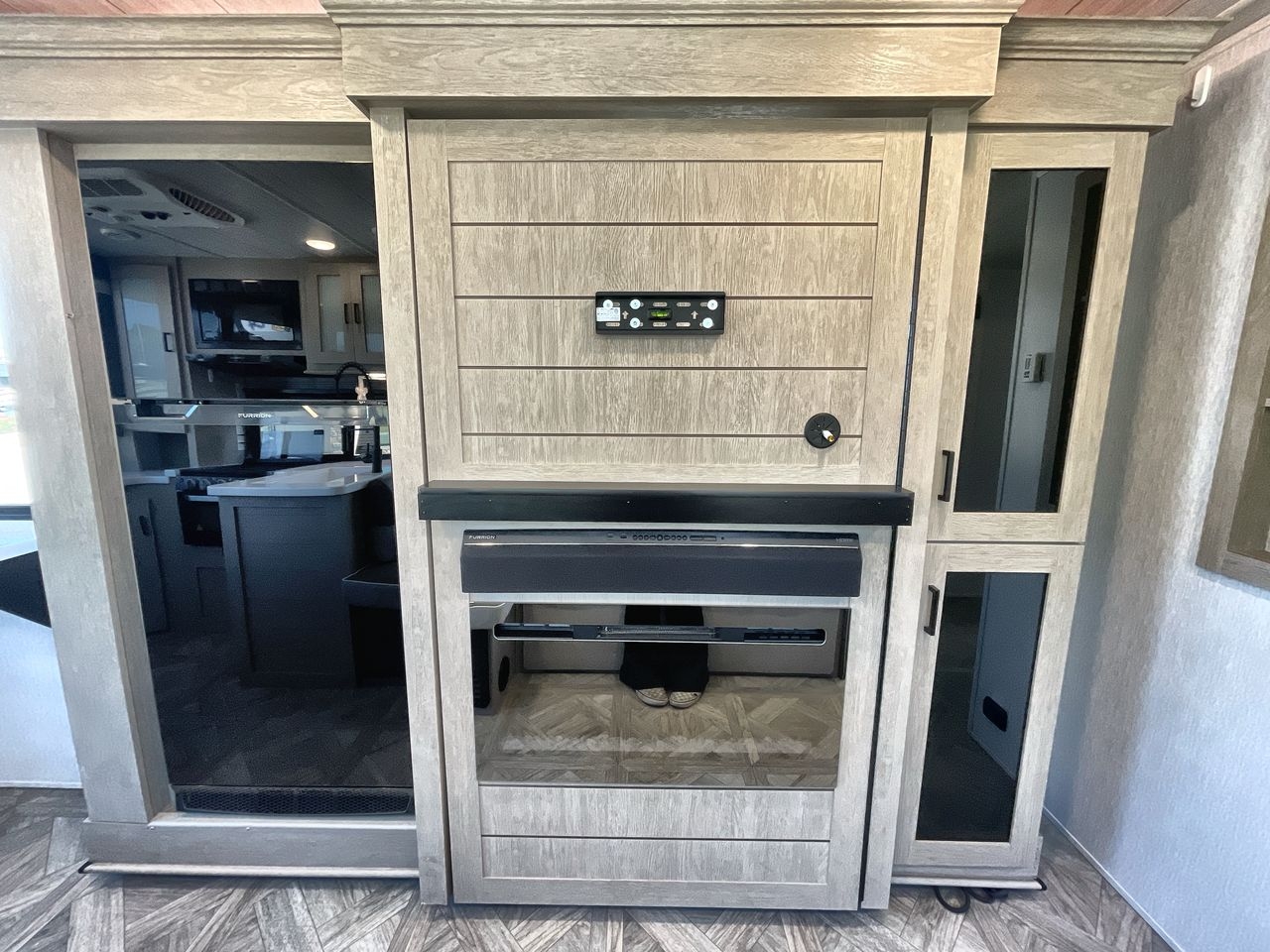 2024 FOREST RIVER WILDWOOD 24VIEW