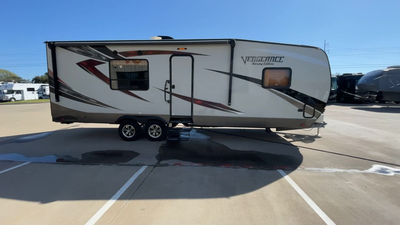 2017 FOREST RIVER VENGEANCE 26FB