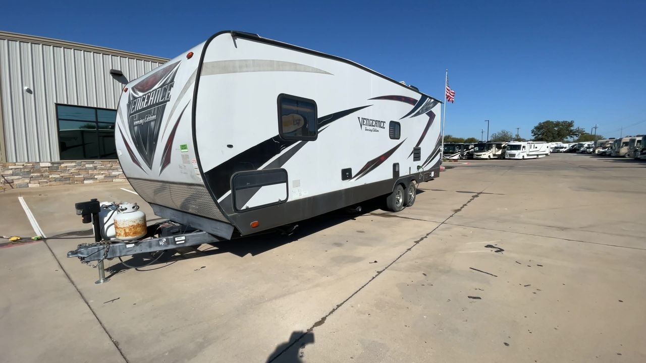 2017 FOREST RIVER VENGEANCE 26FB