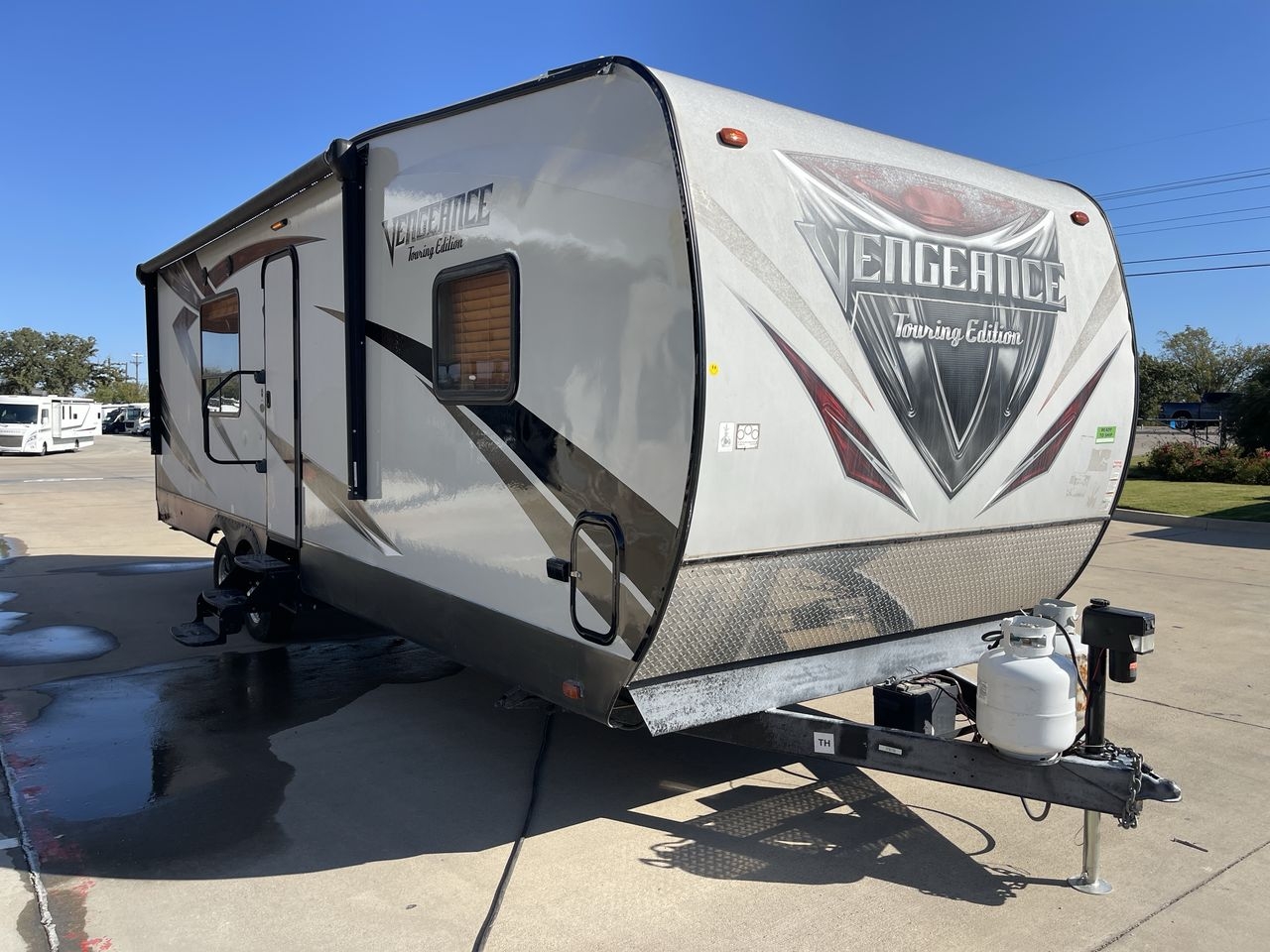 2017 FOREST RIVER VENGEANCE 26FB