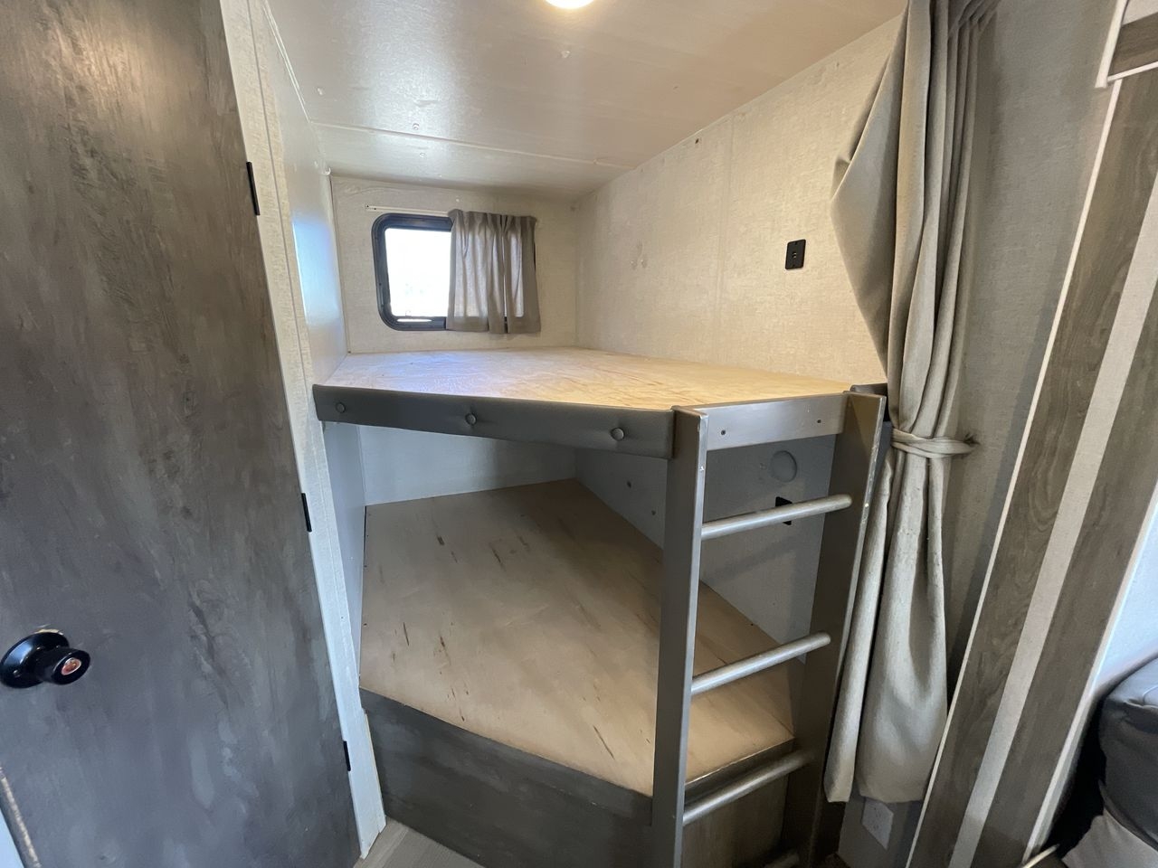 2021 FOREST RIVER WILDWOOD 26DBUD