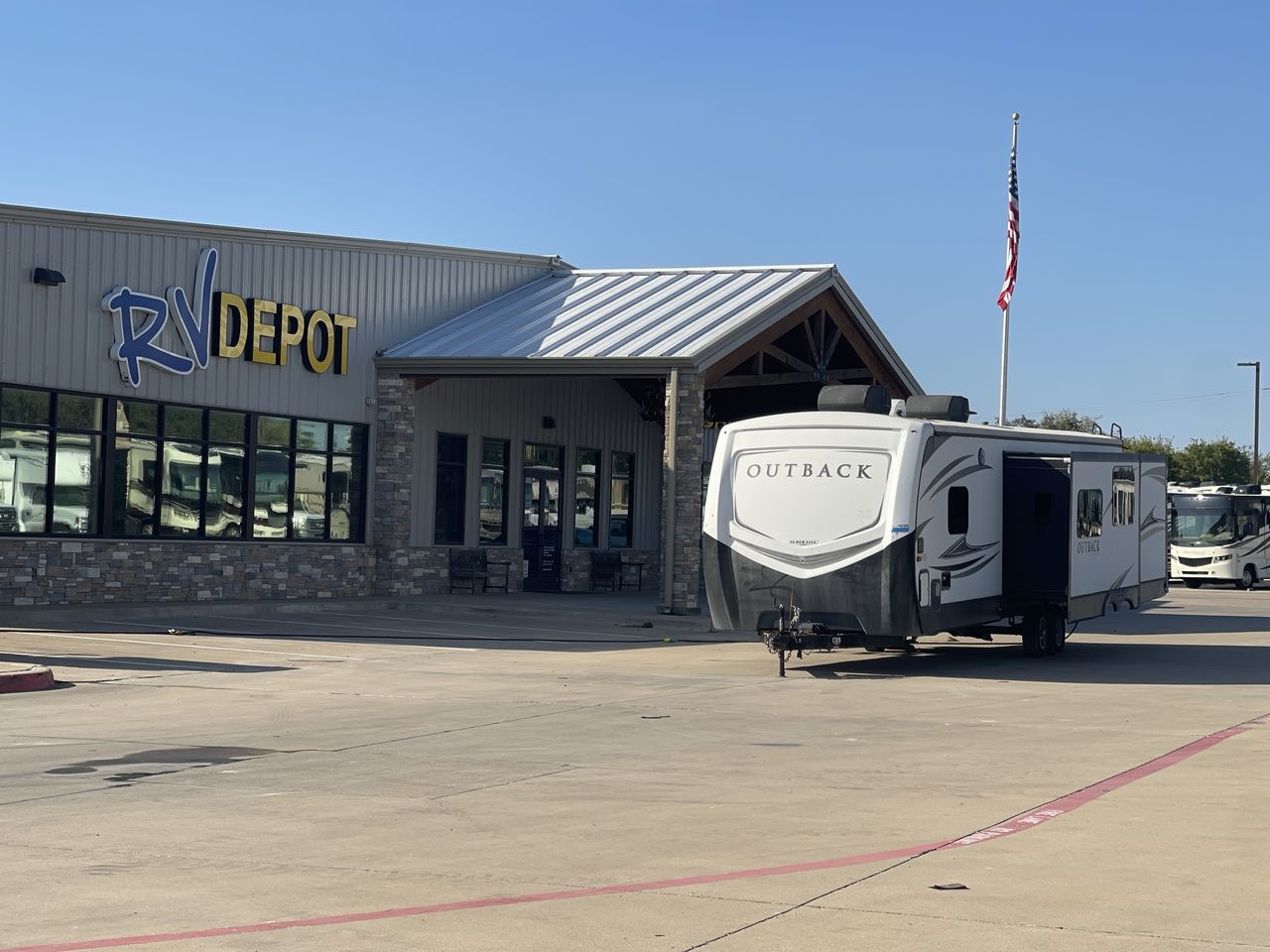 2018 KEYSTONE RV OUTBACK 325BH