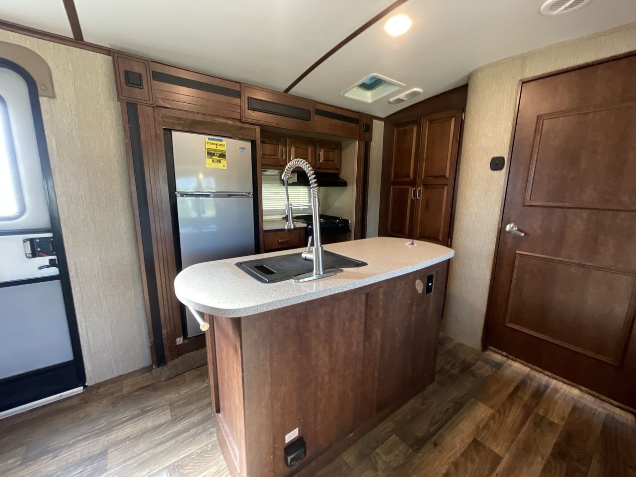 2018 KEYSTONE RV OUTBACK 325BH
