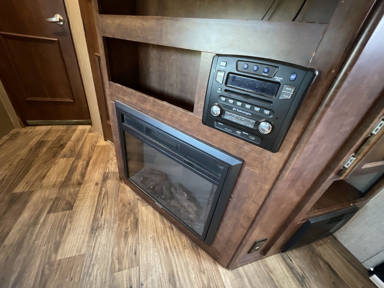 2018 KEYSTONE RV OUTBACK 325BH