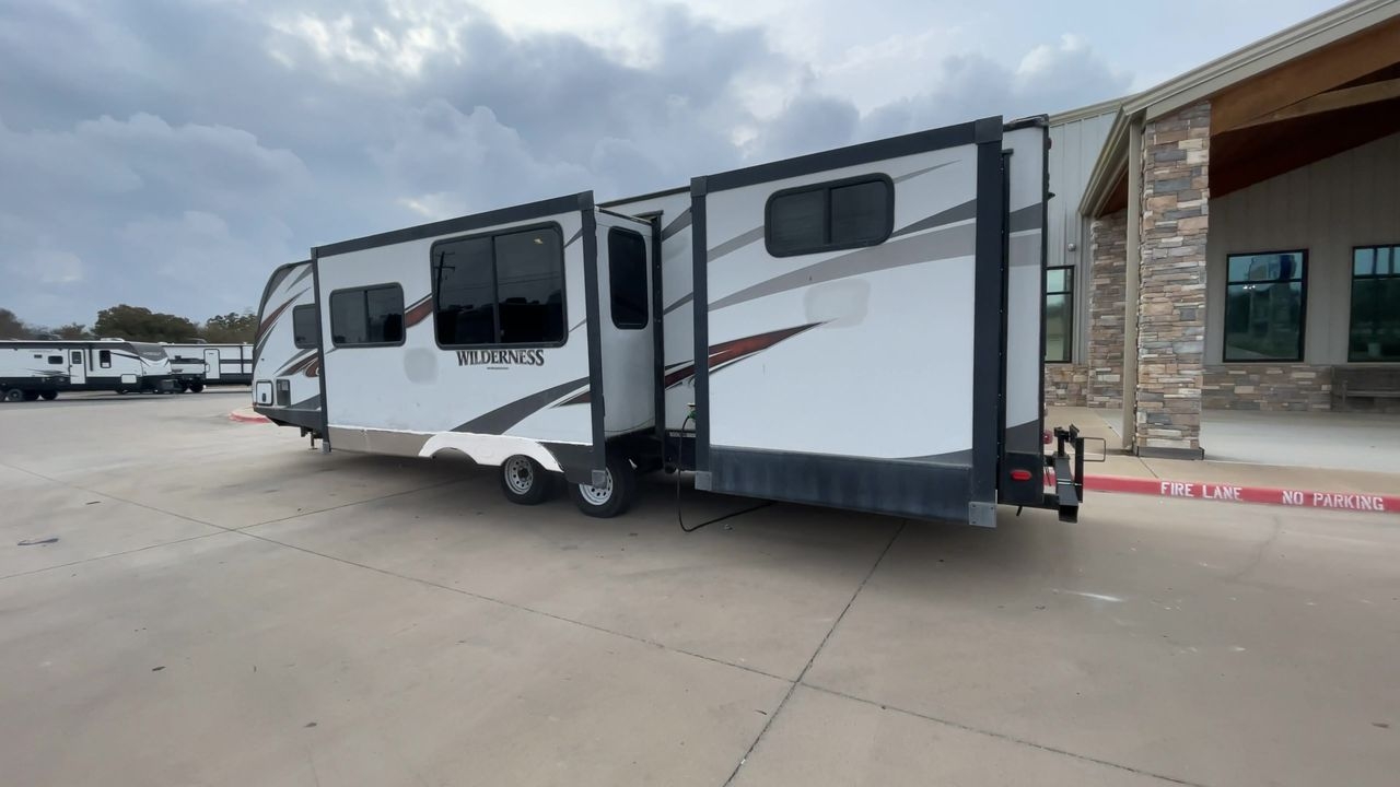 2018 HEARTLAND WILDERNESS 3350DS