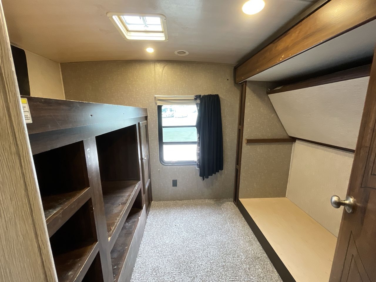 2018 HEARTLAND WILDERNESS 3350DS