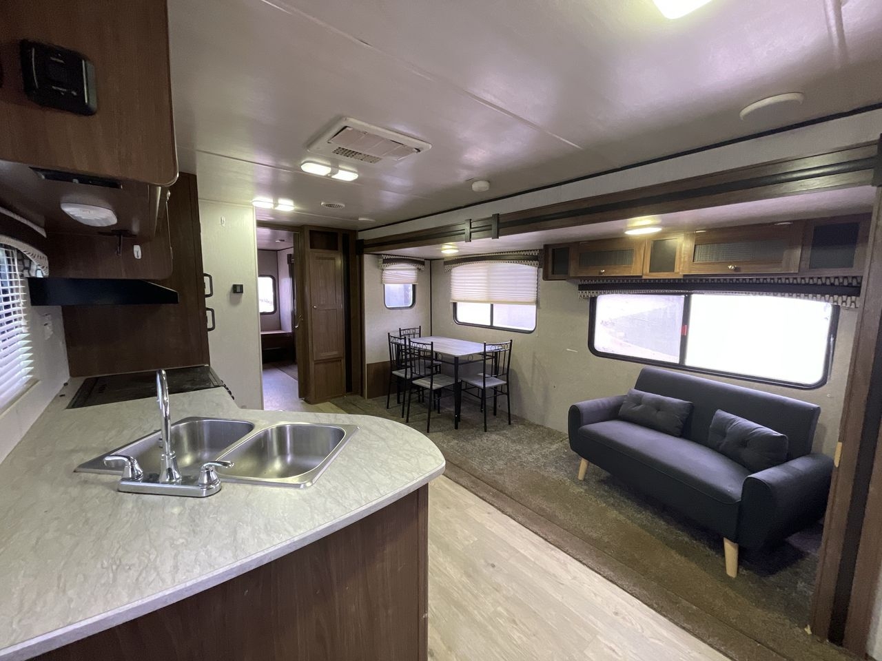 2018 HEARTLAND PROWLER 32LX