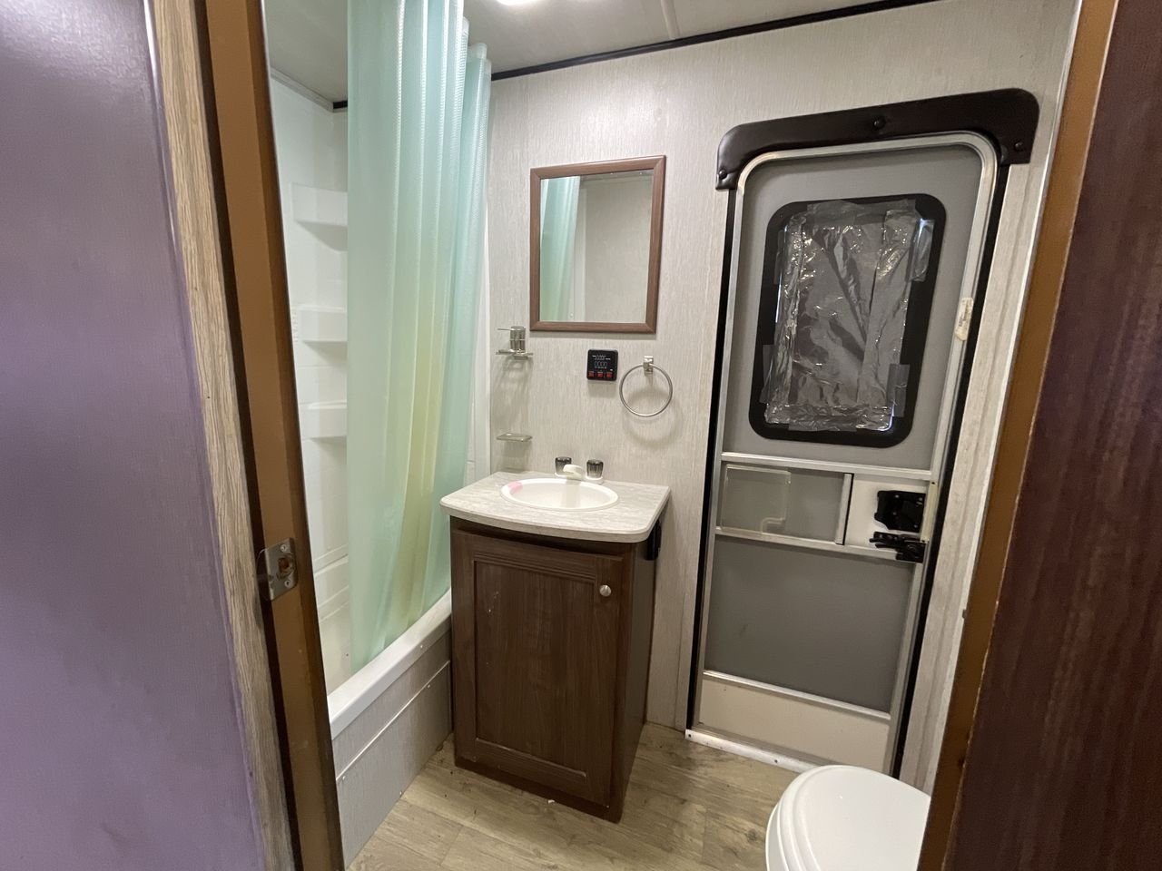 2018 HEARTLAND PROWLER 32LX