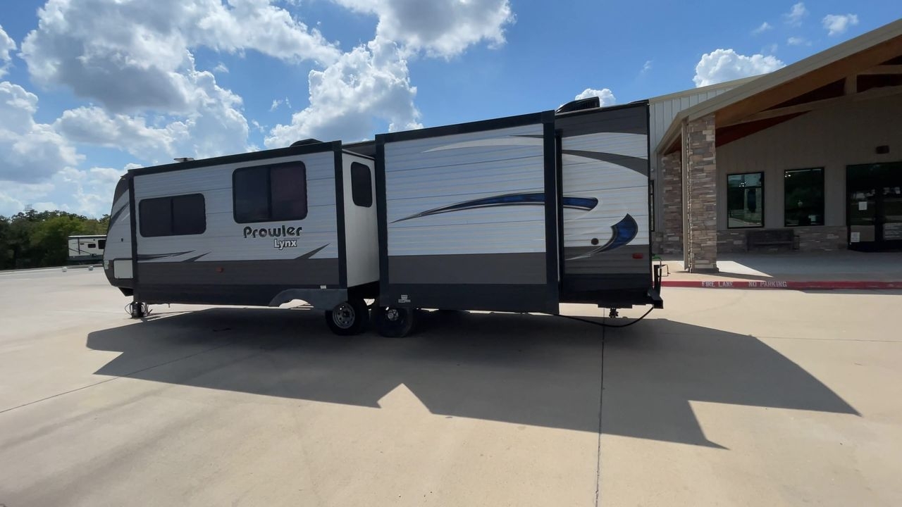 2018 HEARTLAND PROWLER 32LX