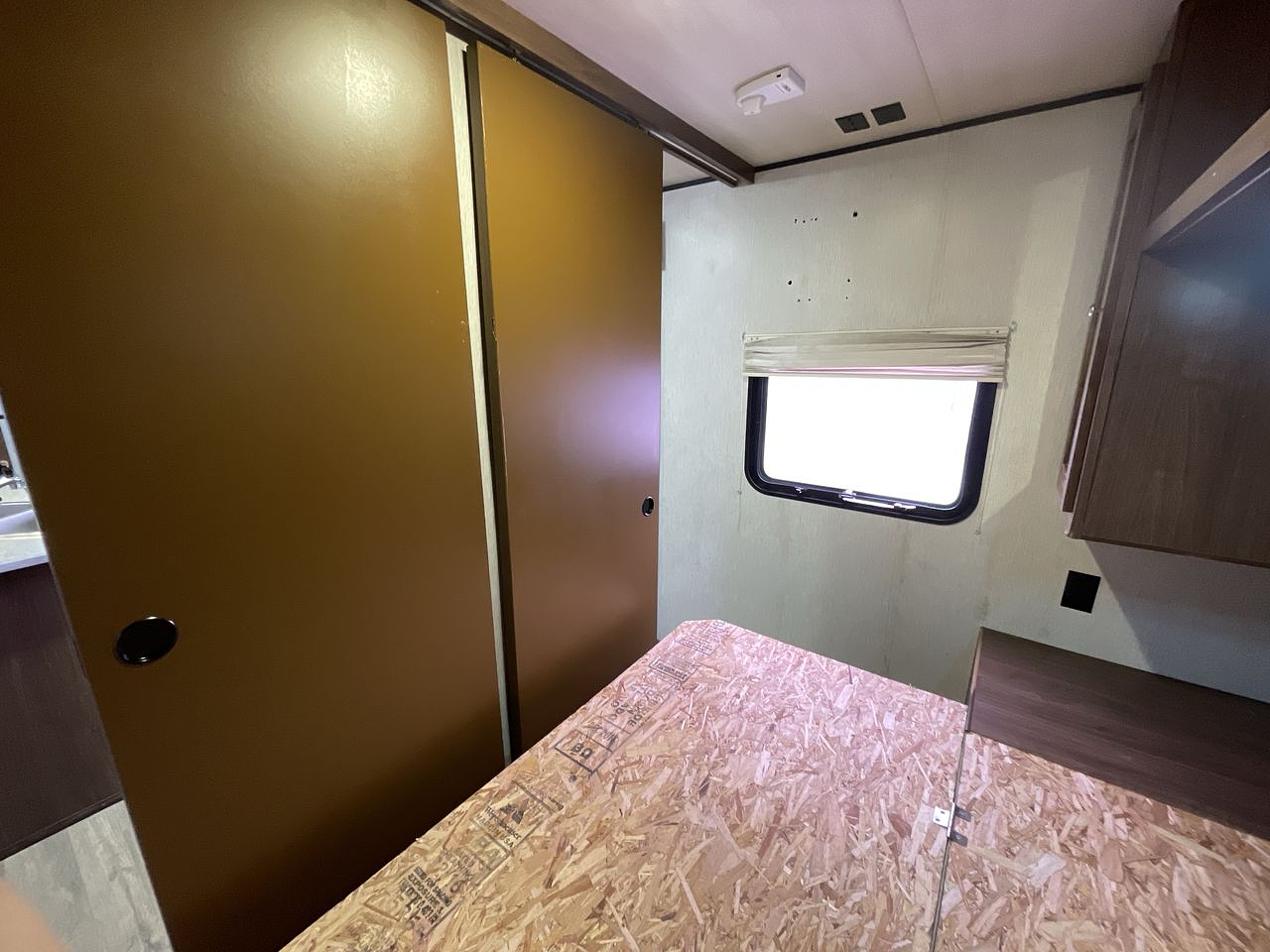 2018 HEARTLAND PROWLER 32LX