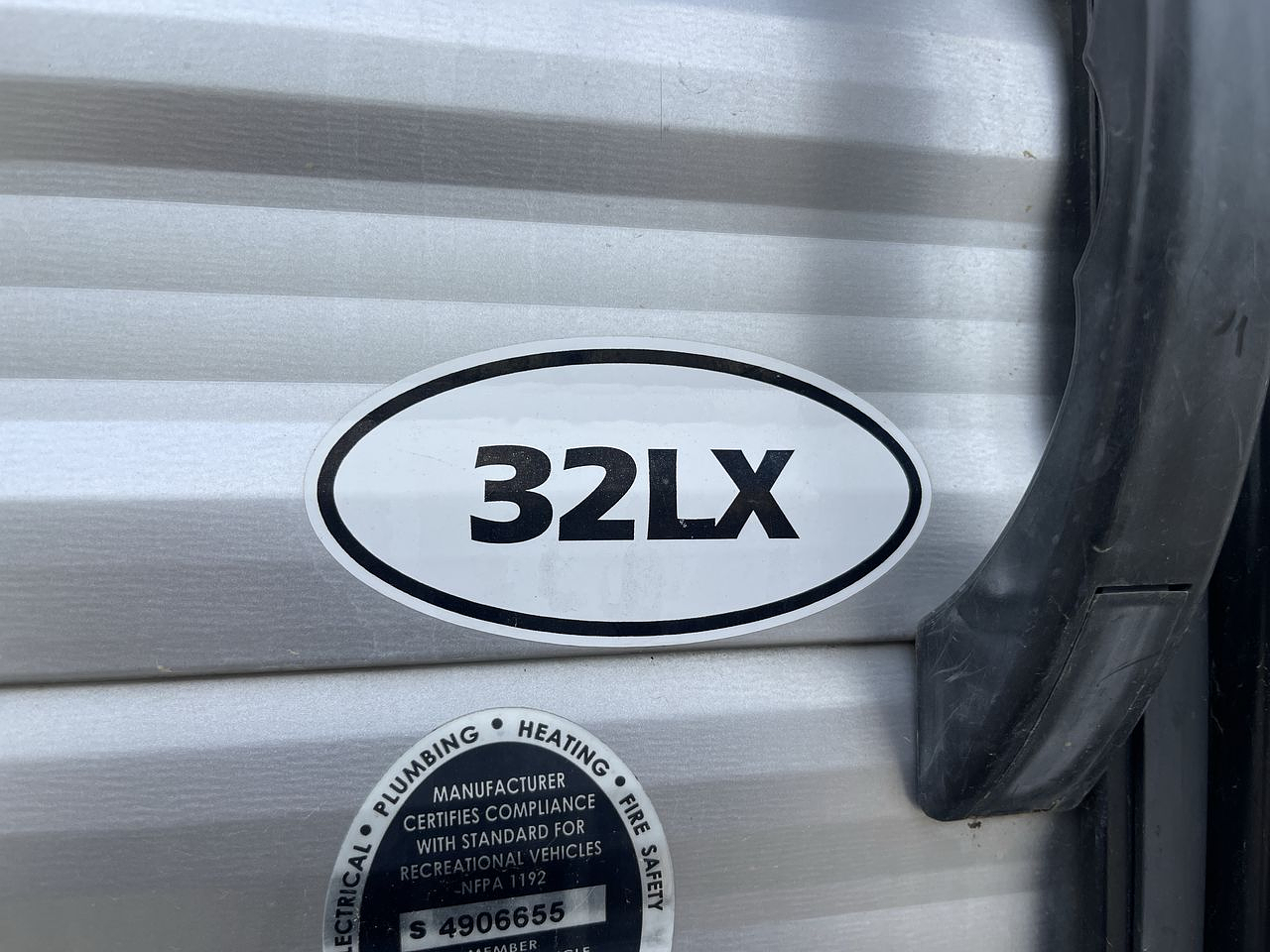 2018 HEARTLAND PROWLER 32LX