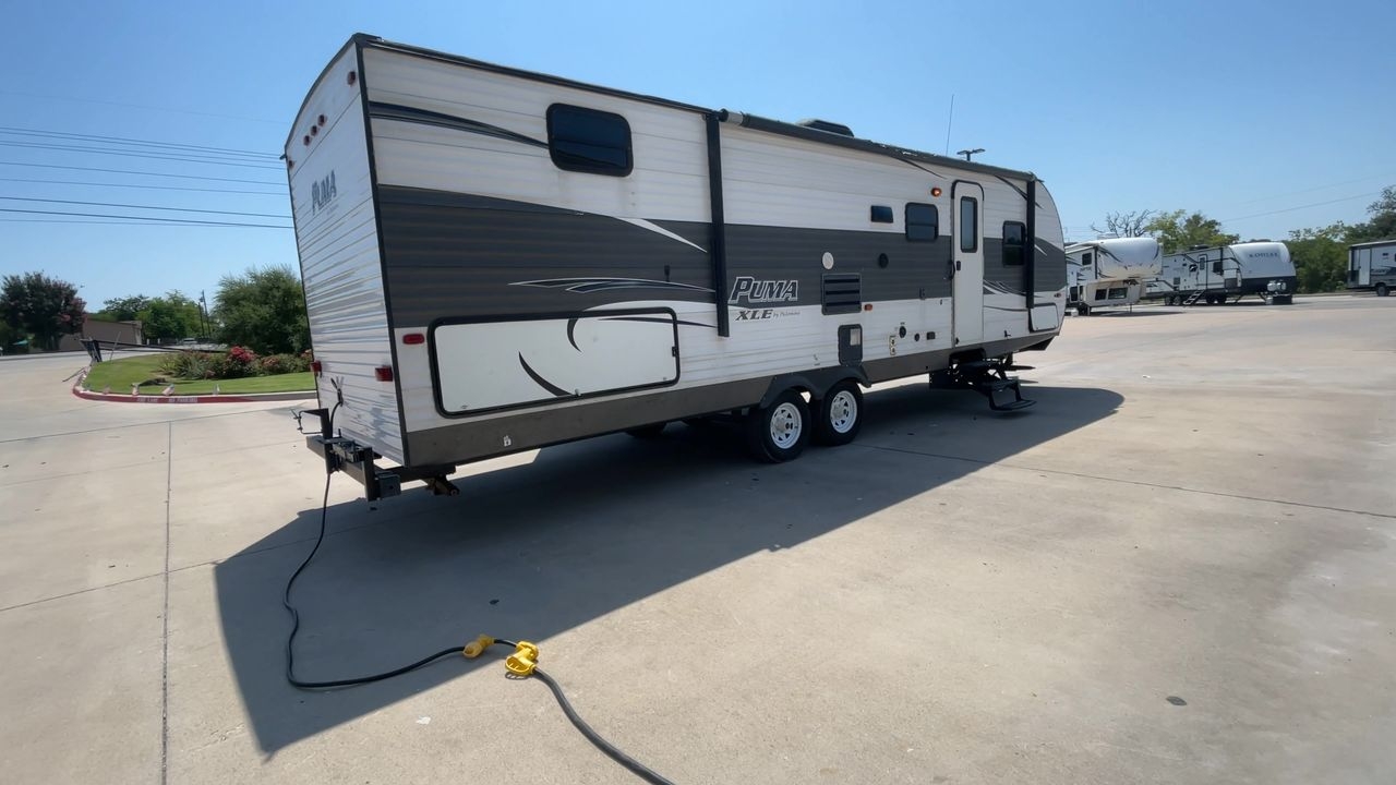 2016 PALOMINO PUMA 30DBSC