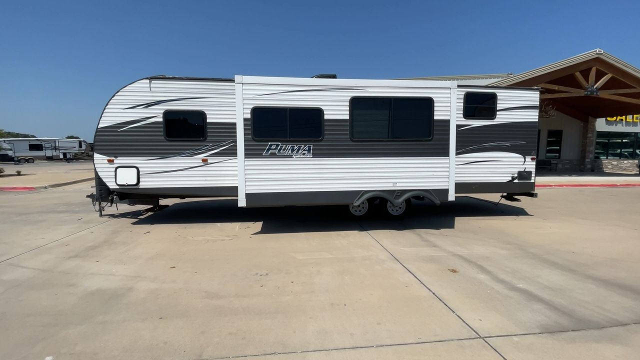 2016 PALOMINO PUMA 30DBSC