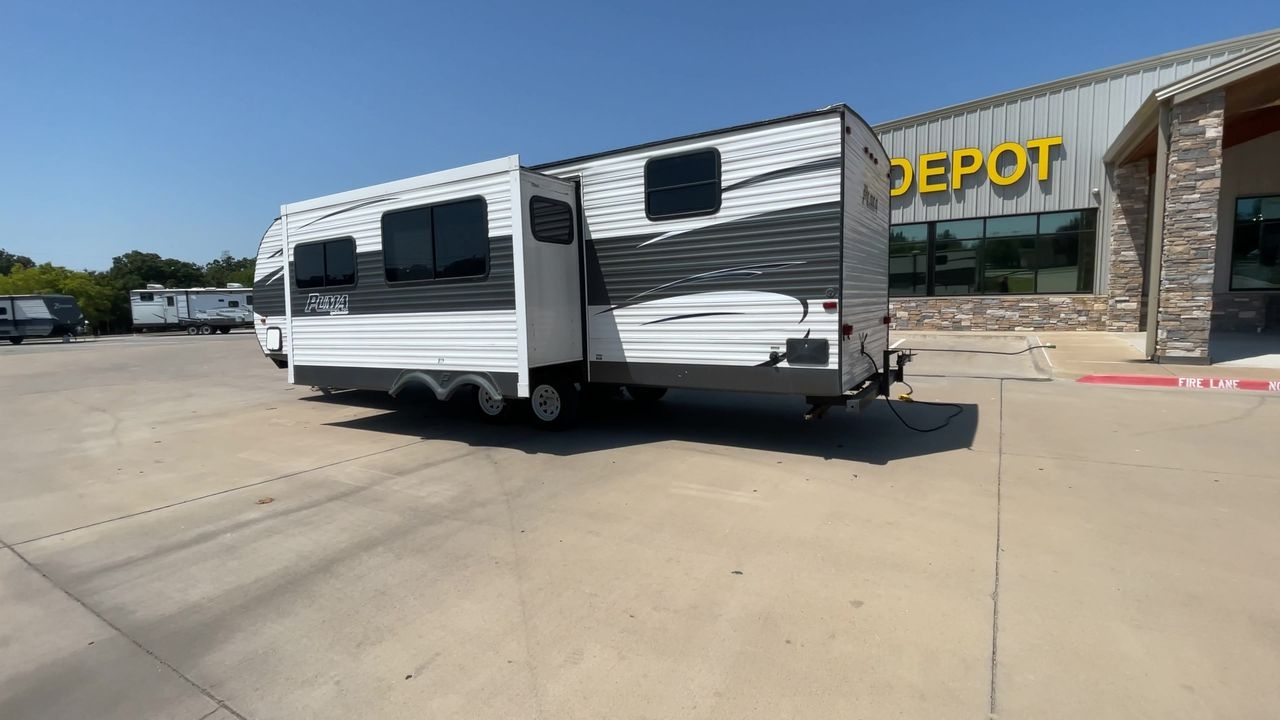 2016 PALOMINO PUMA 30DBSC