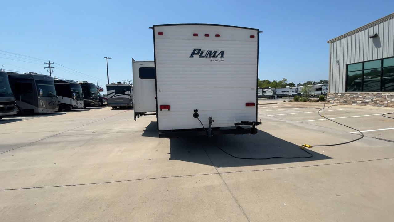 2016 PALOMINO PUMA 30DBSC