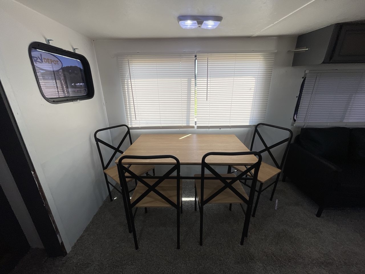 2016 PALOMINO PUMA 30DBSC