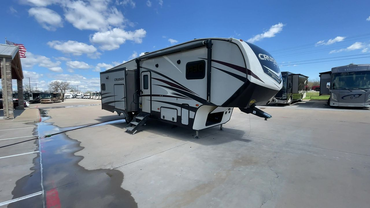 2018 CROSSROADS RV CRUISER AIRE 28RD
