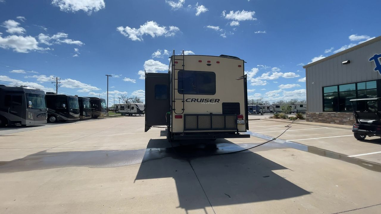 2018 CROSSROADS RV CRUISER AIRE 28RD