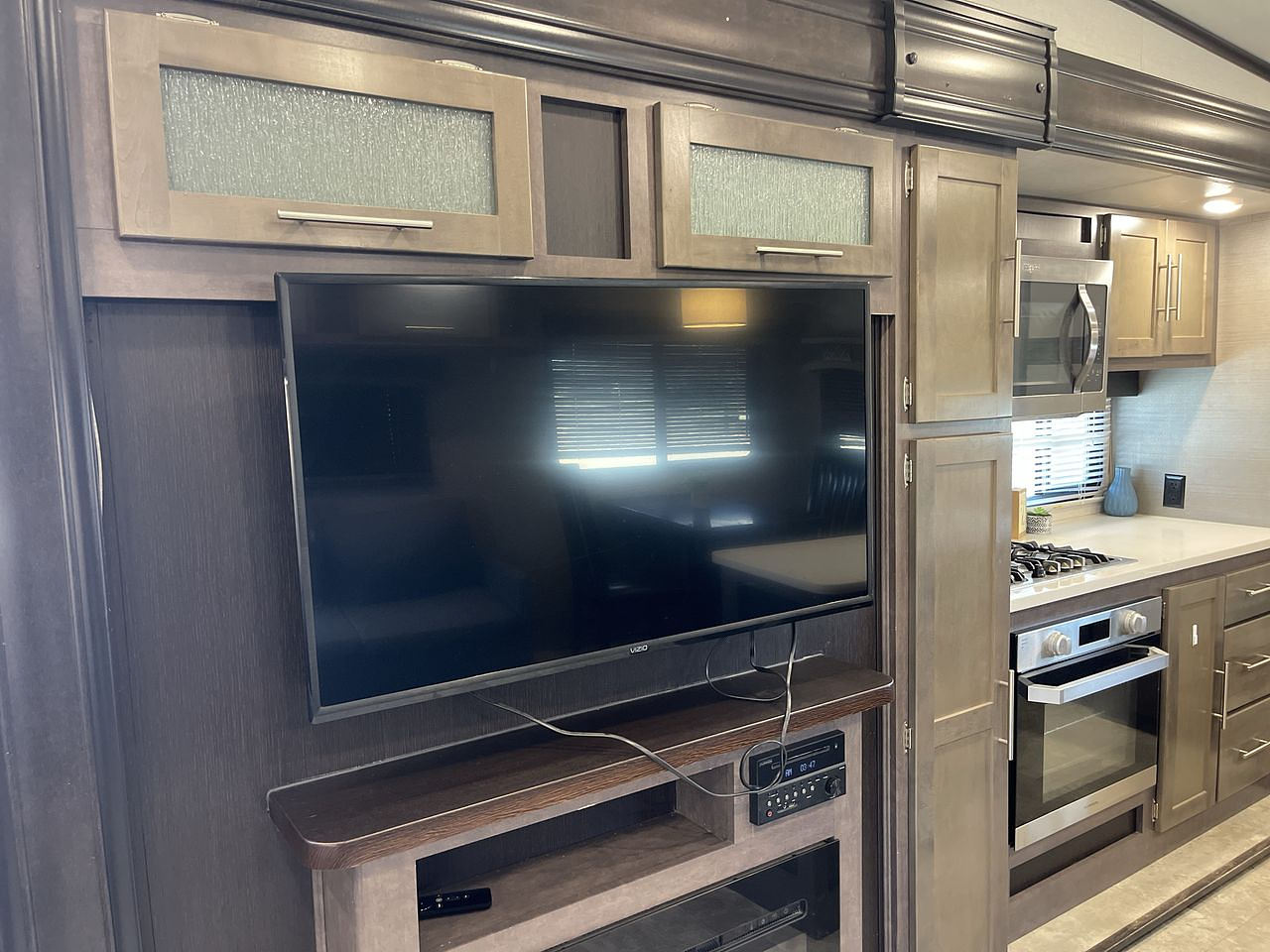 2018 CROSSROADS RV CRUISER AIRE 28RD