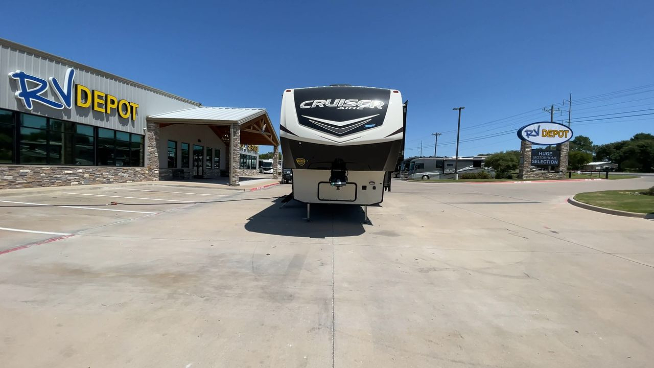 2018 CROSSROADS RV CRUISER AIRE 28RD