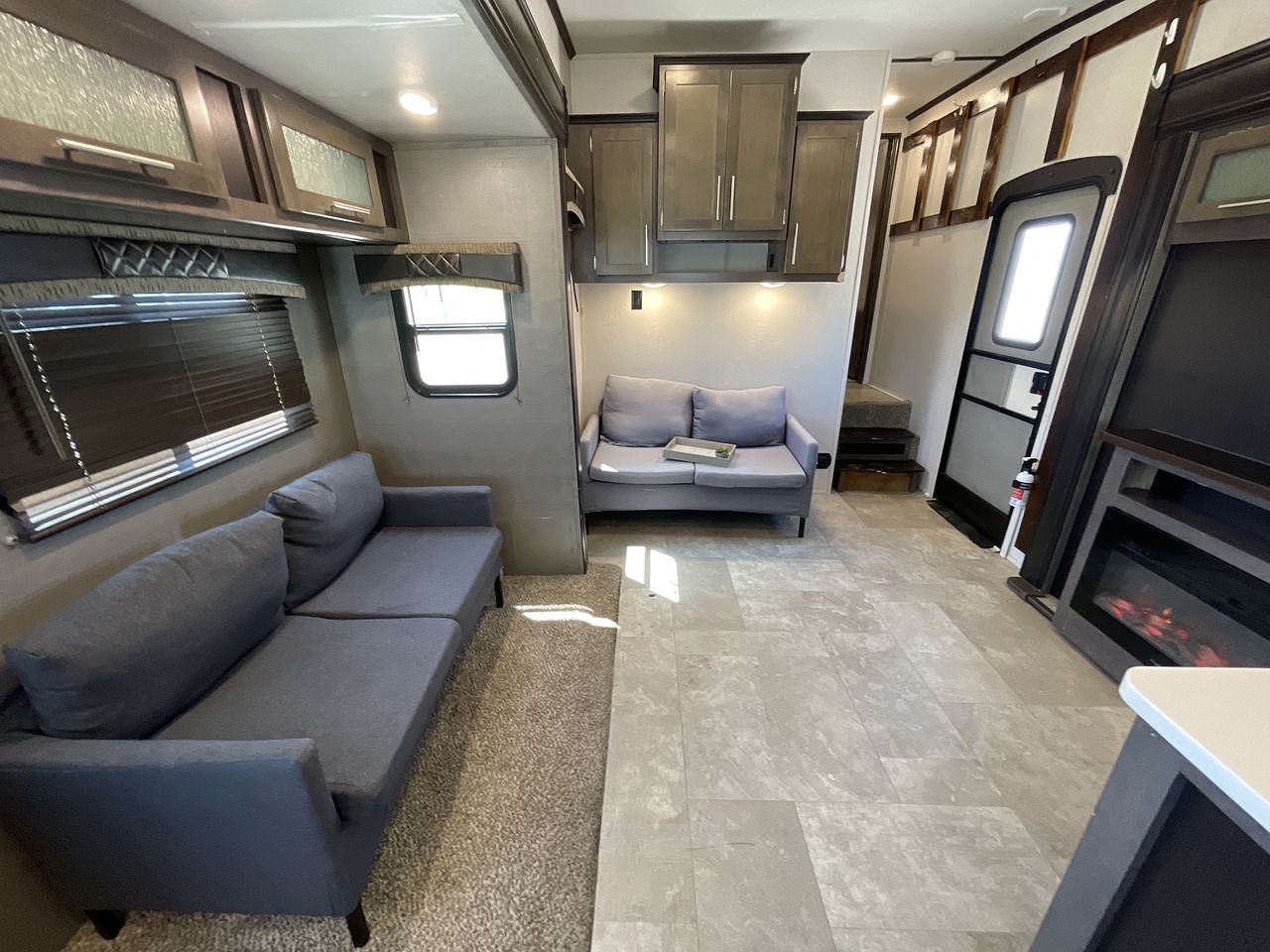 2018 CROSSROADS RV CRUISER AIRE 28RD