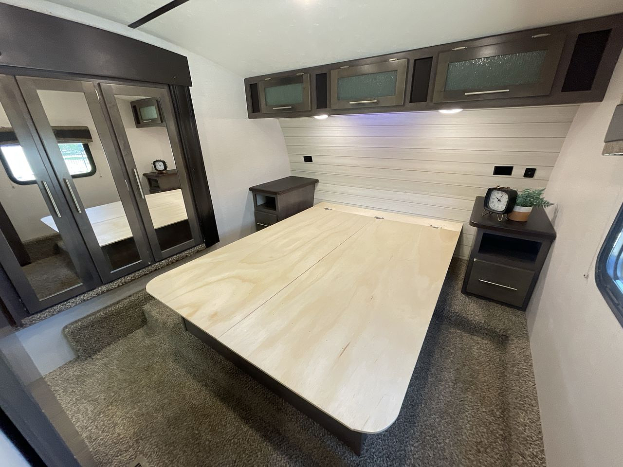 2018 CROSSROADS RV CRUISER AIRE 28RD